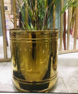 golden-planter-stainless-steel-with grooves